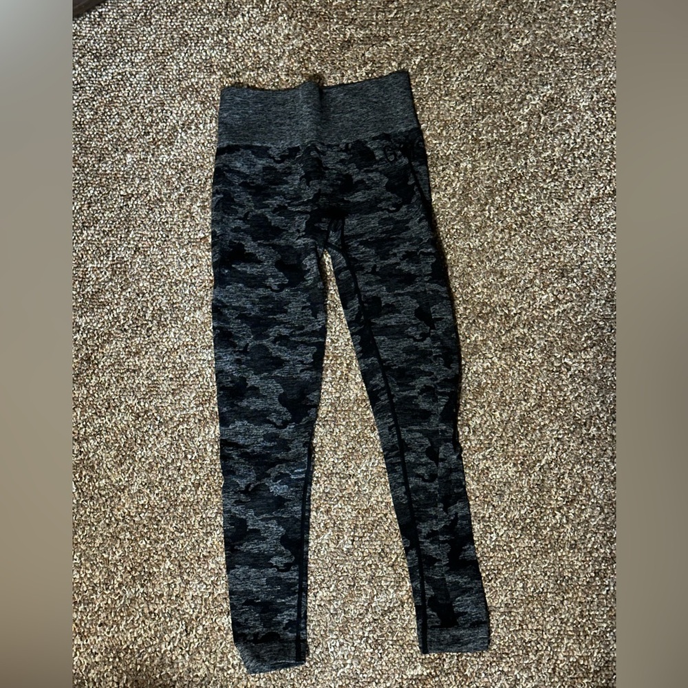 Gymshark Adapt Camo Leggings womens